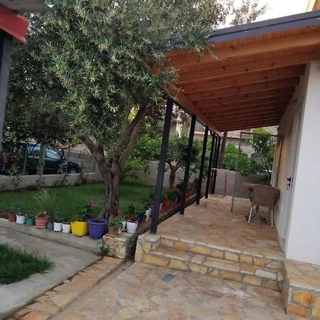 Vila Sita Vlorë Esterno foto
